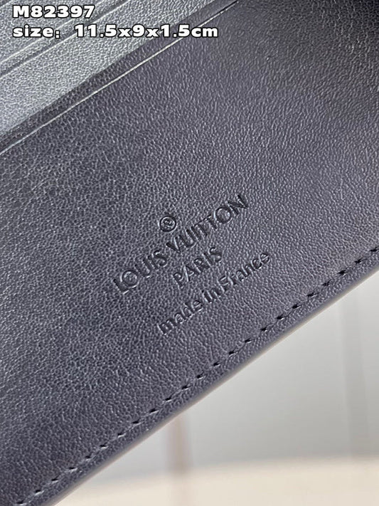 Franco Shops - Louis Vuittons  - 15297