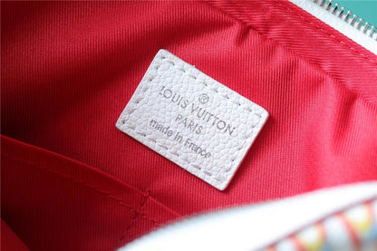 Franco Shops - Louis Vuittons  - 10057