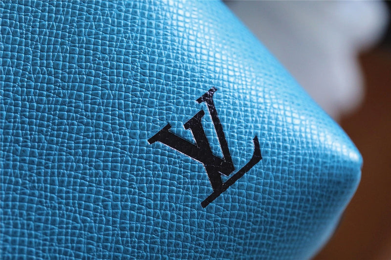 Franco Shops - Louis Vuittons  - 9579