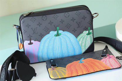 Franco Shops - Louis Vuittons  - 10056