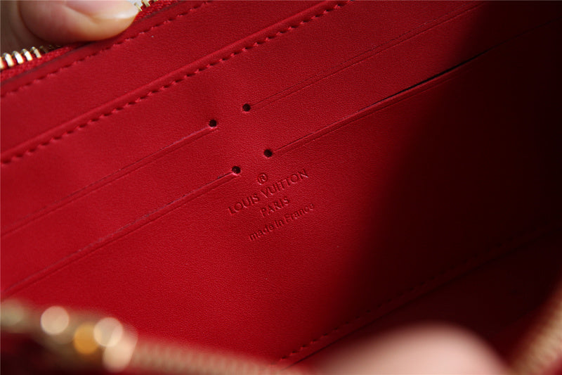 Franco Shops - Louis Vuittons  - 9301