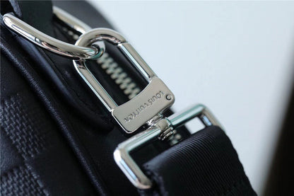 Franco Shops - Louis Vuittons  - 9802