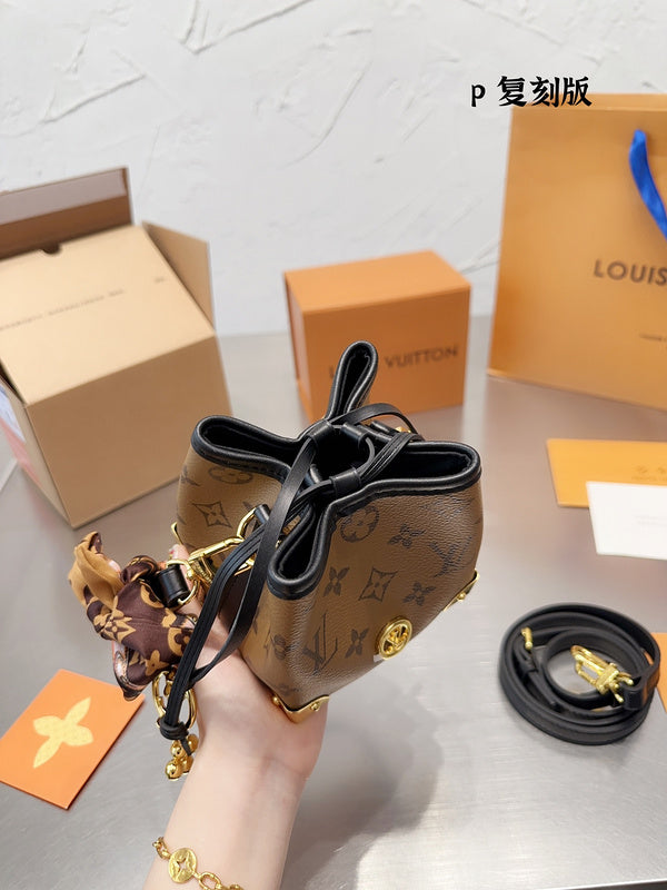 Franco Shops - Louis Vuittons  - 14944