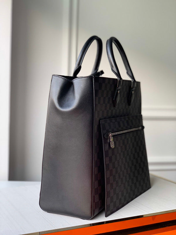 Franco Shops - Louis Vuittons  - 15566