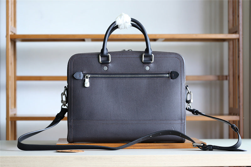 Franco Shops - Louis Vuittons  - 9872