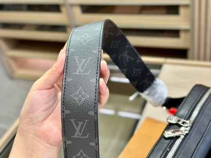 Franco Shops - Louis Vuittons  - 14922