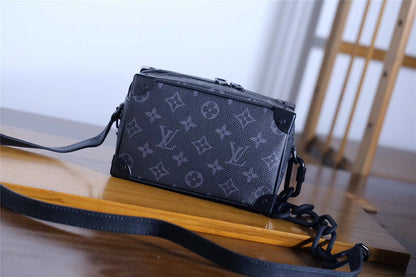 Franco Shops - Louis Vuittons  - 10073