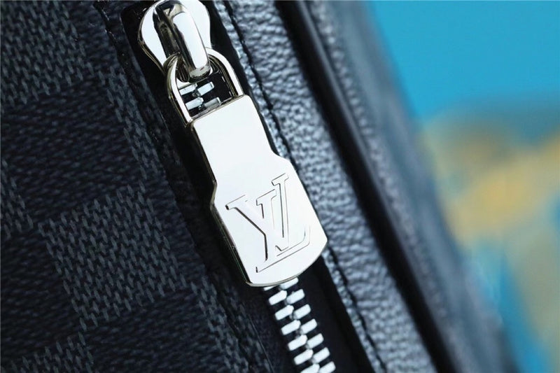 Franco Shops - Louis Vuittons  - 9819