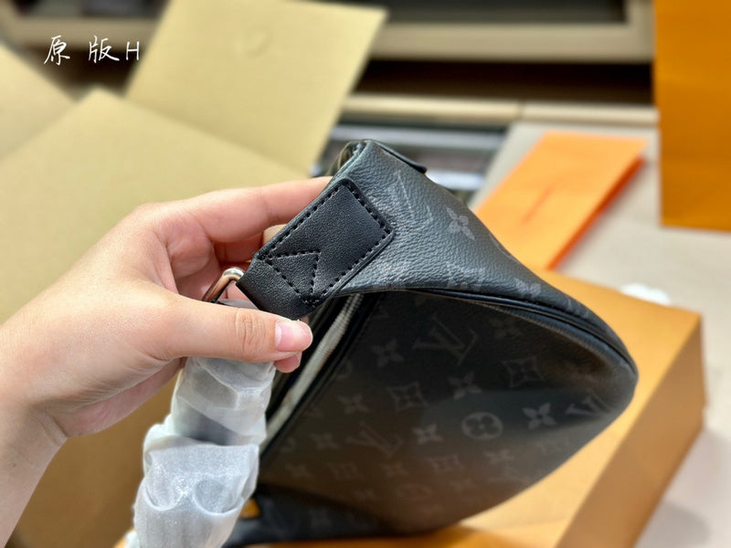 Franco Shops - Louis Vuittons  - 15039