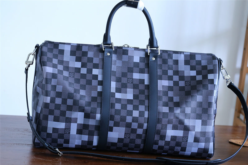 Franco Shops - Louis Vuittons  - 9445