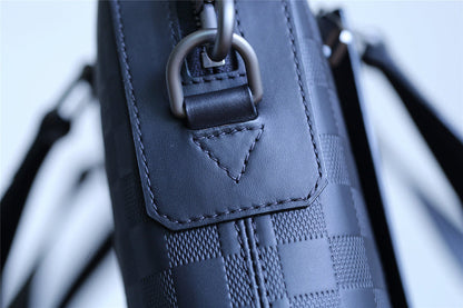 Franco Shops - Louis Vuittons  - 9827