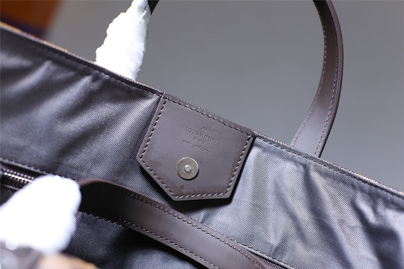 Franco Shops - Louis Vuittons  - 9840