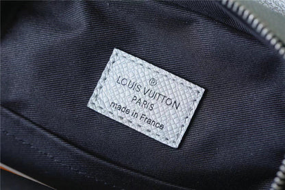 Franco Shops - Louis Vuittons  - 10204