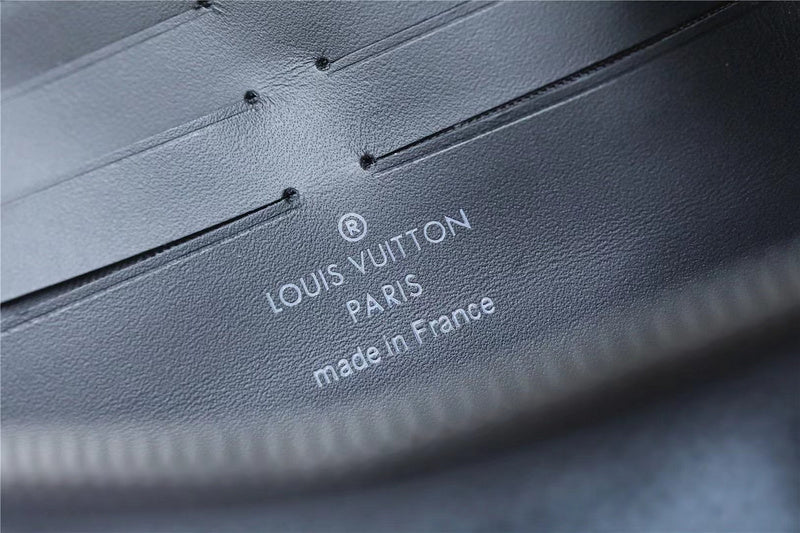 Franco Shops - Louis Vuittons  - 10127