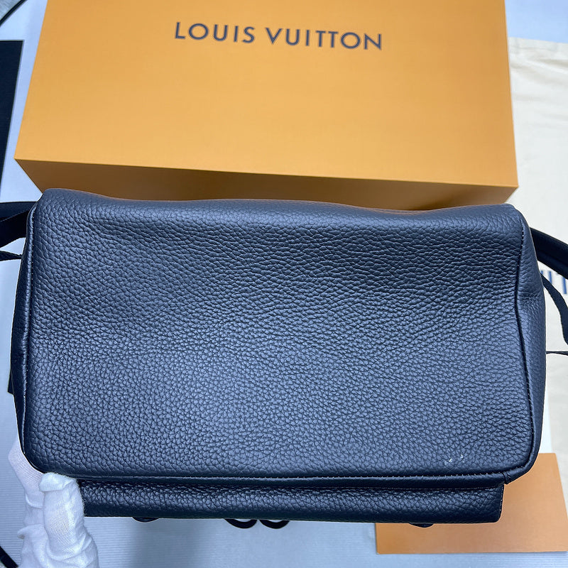 Franco Shops - Louis Vuittons  - 9664