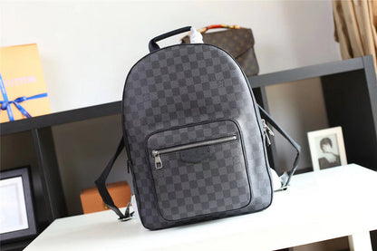 Franco Shops - Louis Vuittons  - 9712
