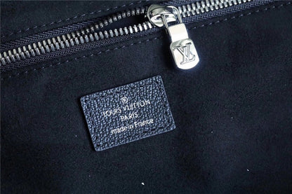 Franco Shops - Louis Vuittons  - 9822