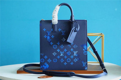 Franco Shops - Louis Vuittons  - 9814