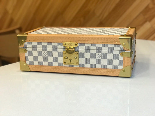 Franco Shops - Louis Vuittons  - 9489