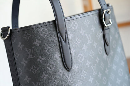 Franco Shops - Louis Vuittons  - 9845