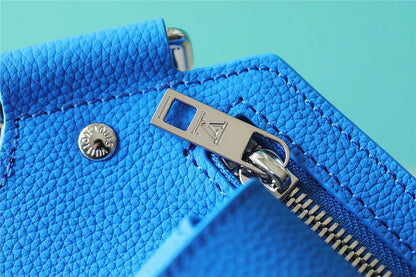 Franco Shops - Louis Vuittons  - 9926