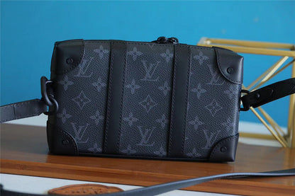 Franco Shops - Louis Vuittons  - 10145