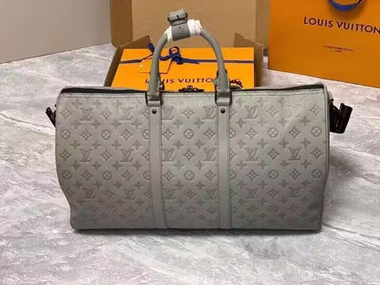 Franco Shops - Louis Vuittons  - 15260