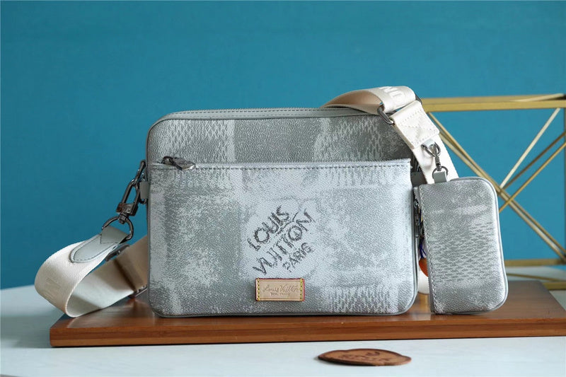 Franco Shops - Louis Vuittons  - 10063