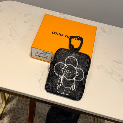 Franco Shops - Louis Vuittons  - 9273