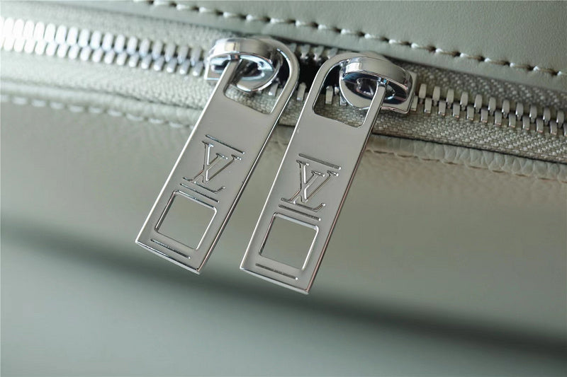 Franco Shops - Louis Vuittons  - 9595