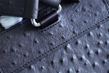 Franco Shops - Louis Vuittons  - 9690