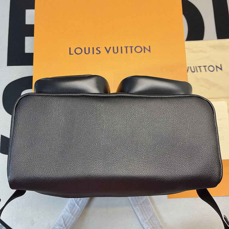 Franco Shops - Louis Vuittons  - 9621