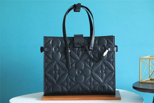 Franco Shops - Louis Vuittons  - 9820