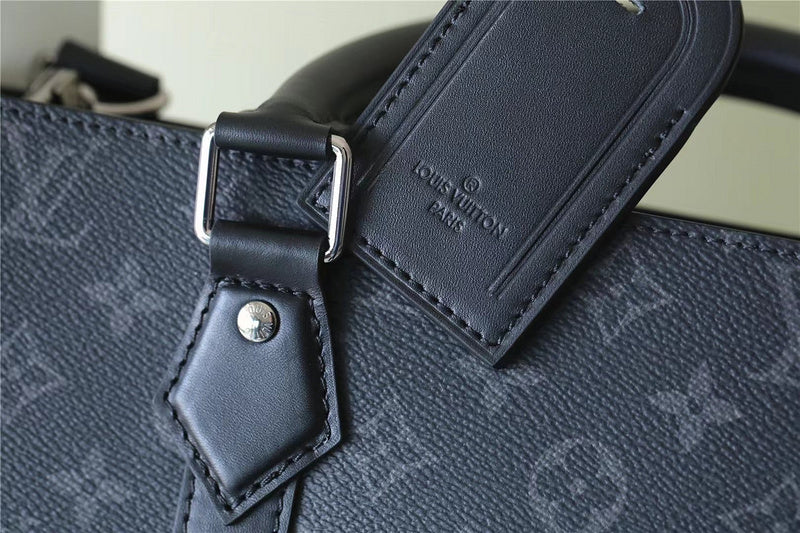 Franco Shops - Louis Vuittons  - 10023