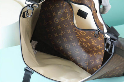 Franco Shops - Louis Vuittons  - 9803