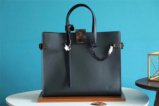 Franco Shops - Louis Vuittons  - 9843