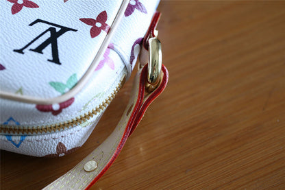 Franco Shops - Louis Vuittons  - 9395