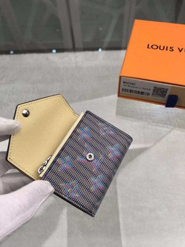 Franco Shops - Louis Vuittons  - 9166