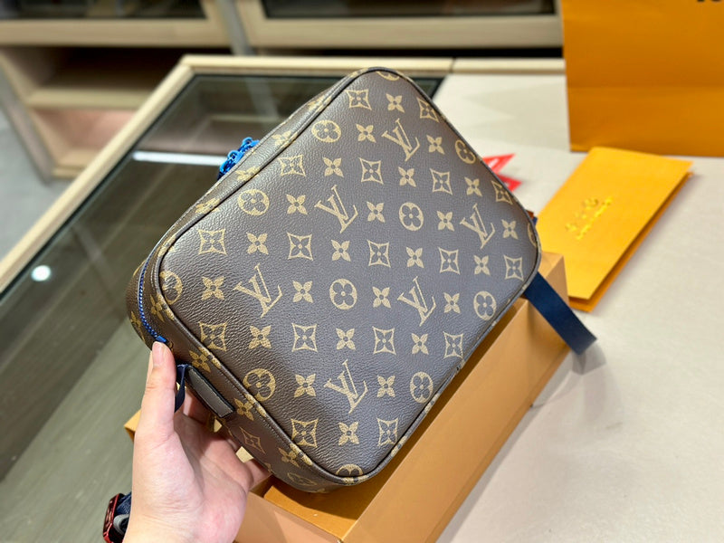 Franco Shops - Louis Vuittons  - 14924