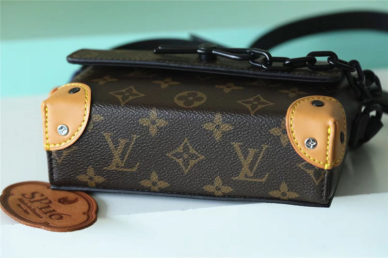 Franco Shops - Louis Vuittons  - 9922