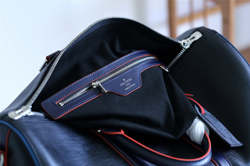Franco Shops - Louis Vuittons  - 9472