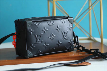 Franco Shops - Louis Vuittons  - 10144