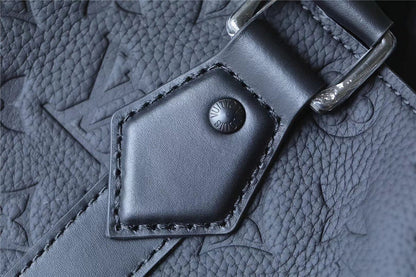 Franco Shops - Louis Vuittons  - 9787