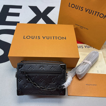 Franco Shops - Louis Vuittons  - 10152