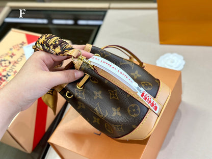 Franco Shops - Louis Vuittons  - 15017