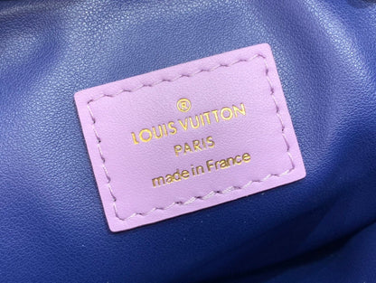 Franco Shops - Louis Vuittons  - 15643