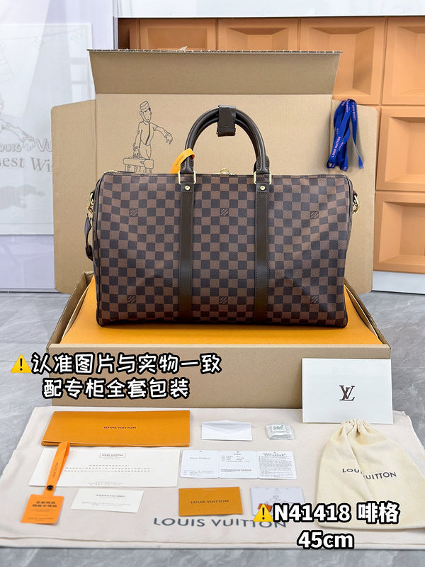 Franco Shops - Louis Vuittons  - 15304