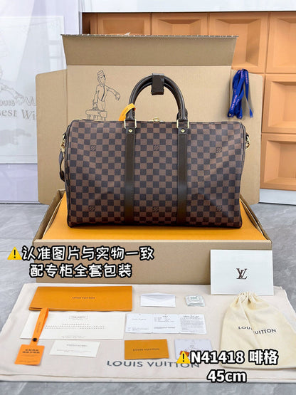 Franco Shops - Louis Vuittons  - 15304