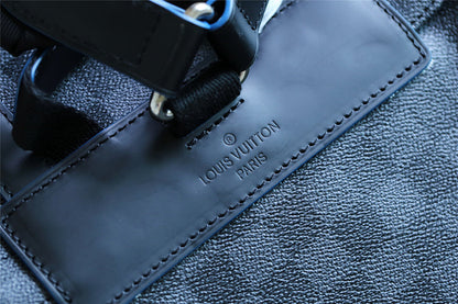 Franco Shops - Louis Vuittons  - 9698