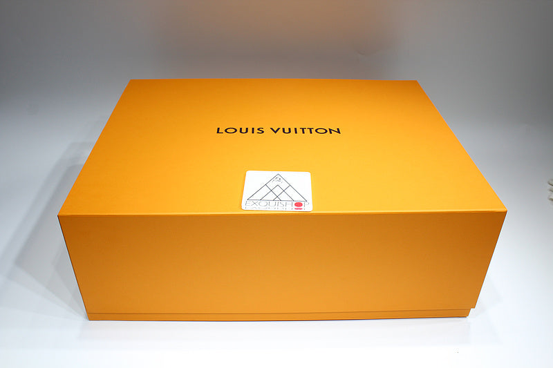 Franco Shops - Louis Vuittons  - 9736